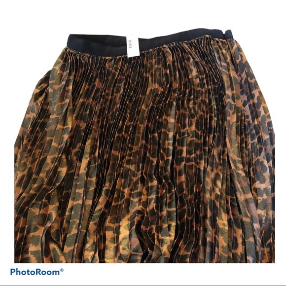 J. Crew Pleated Leopard Shimmer Midi Skirt NWT 8 - Picture 4 of 4